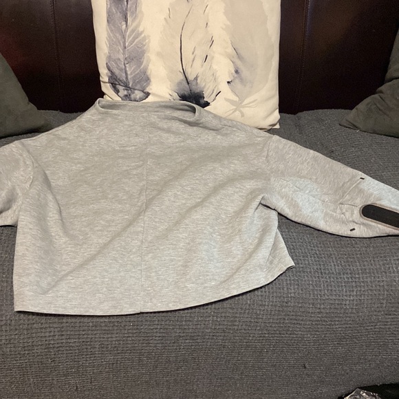 Nike tech fleece cropped sweatshirt - Picture 3 of 3